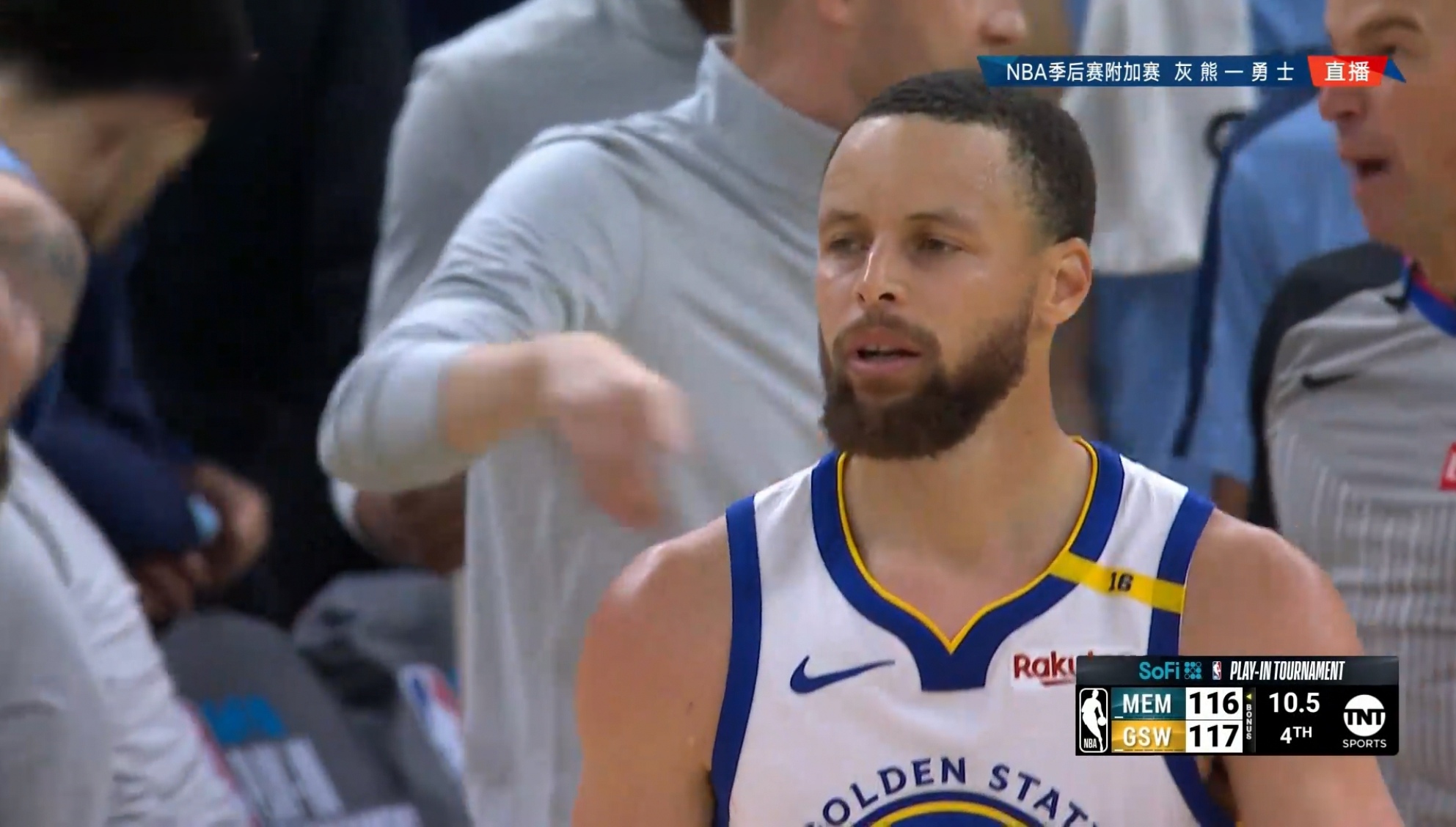 关于斯蒂芬-库里连续砍下30+得分的信息