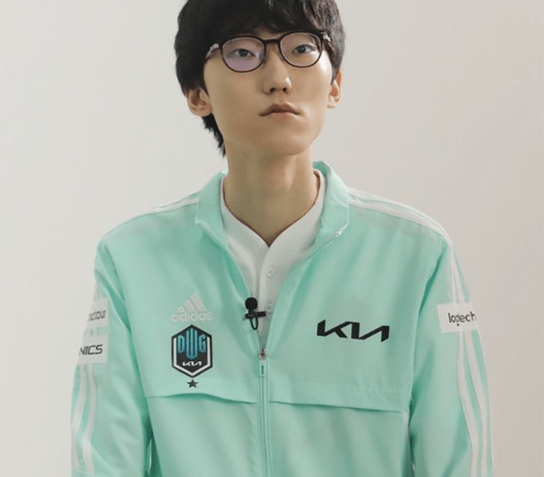 DK绝杀TL，Ming关键团战开团秒人强强对话小组赛，锁定晋级资格的简单介绍