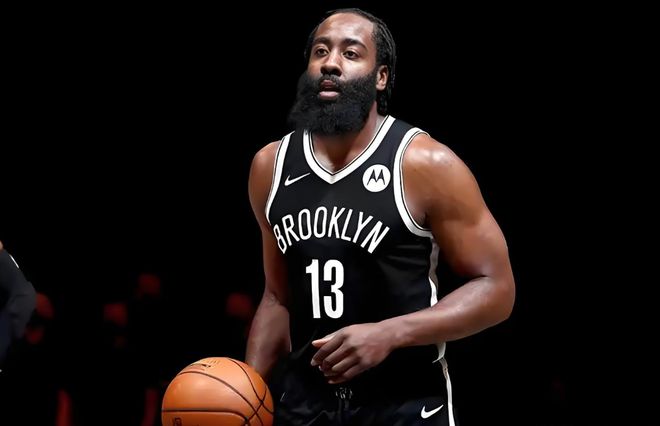 开云体育官网-骑士主场大败篮网，詹姆斯砍下20分