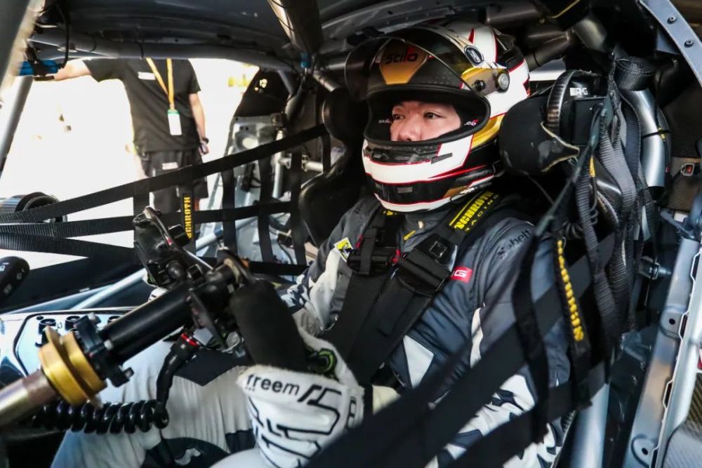 开云下载-劲旅主场高歌凯旋，逆袭榜首势不可挡的简单介绍