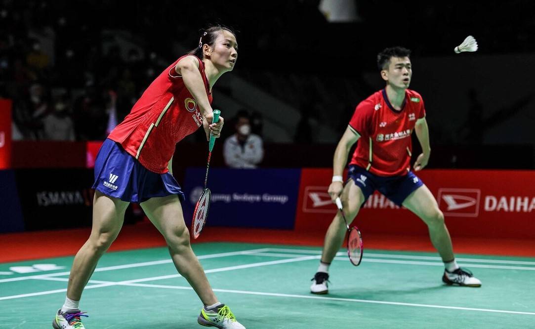 印尼队完胜韩国队，黄鸭组合刷新纪录